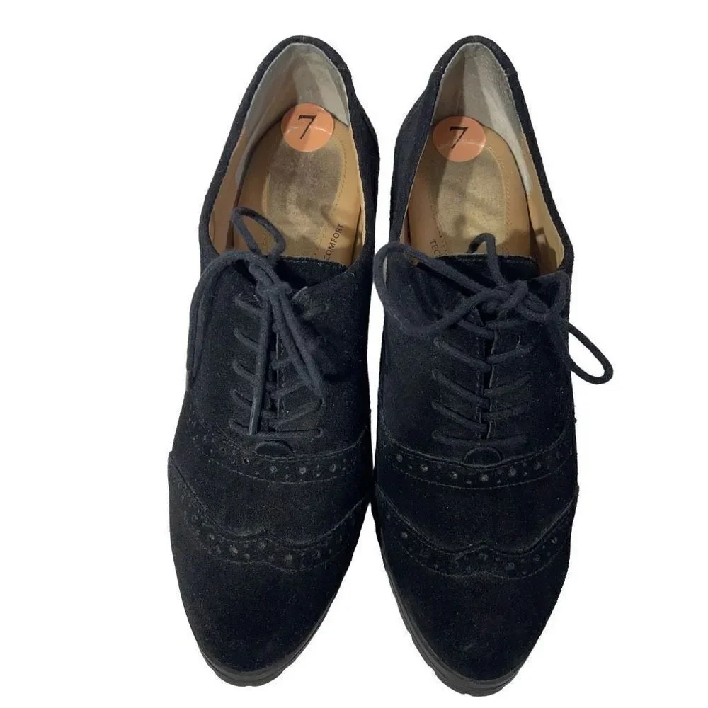 Ellen Tracy Active Women's Black Wedge Suede shoes 7 EUC